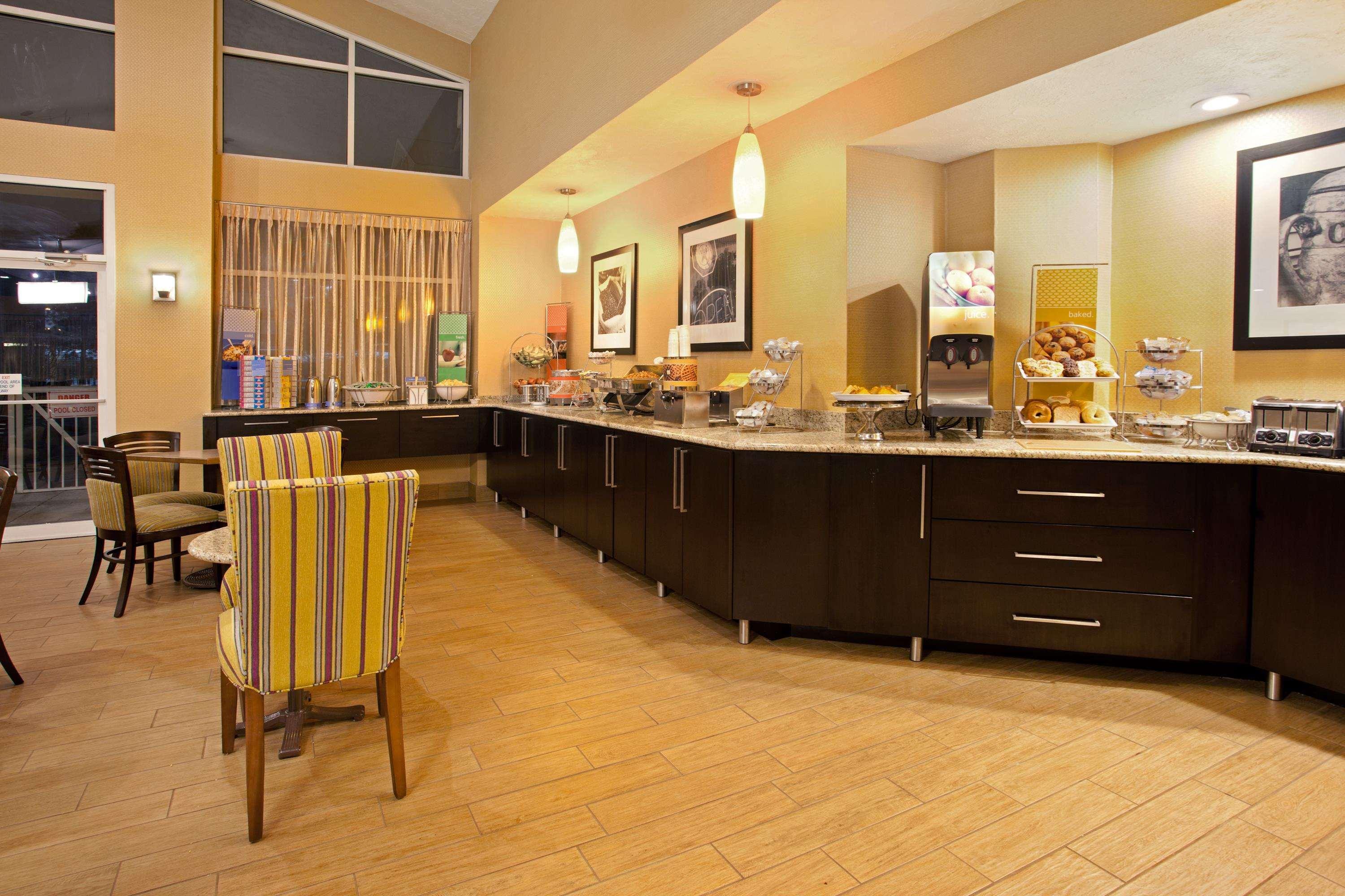 Hampton Inn & Suites Cleveland-Independence Εξωτερικό φωτογραφία