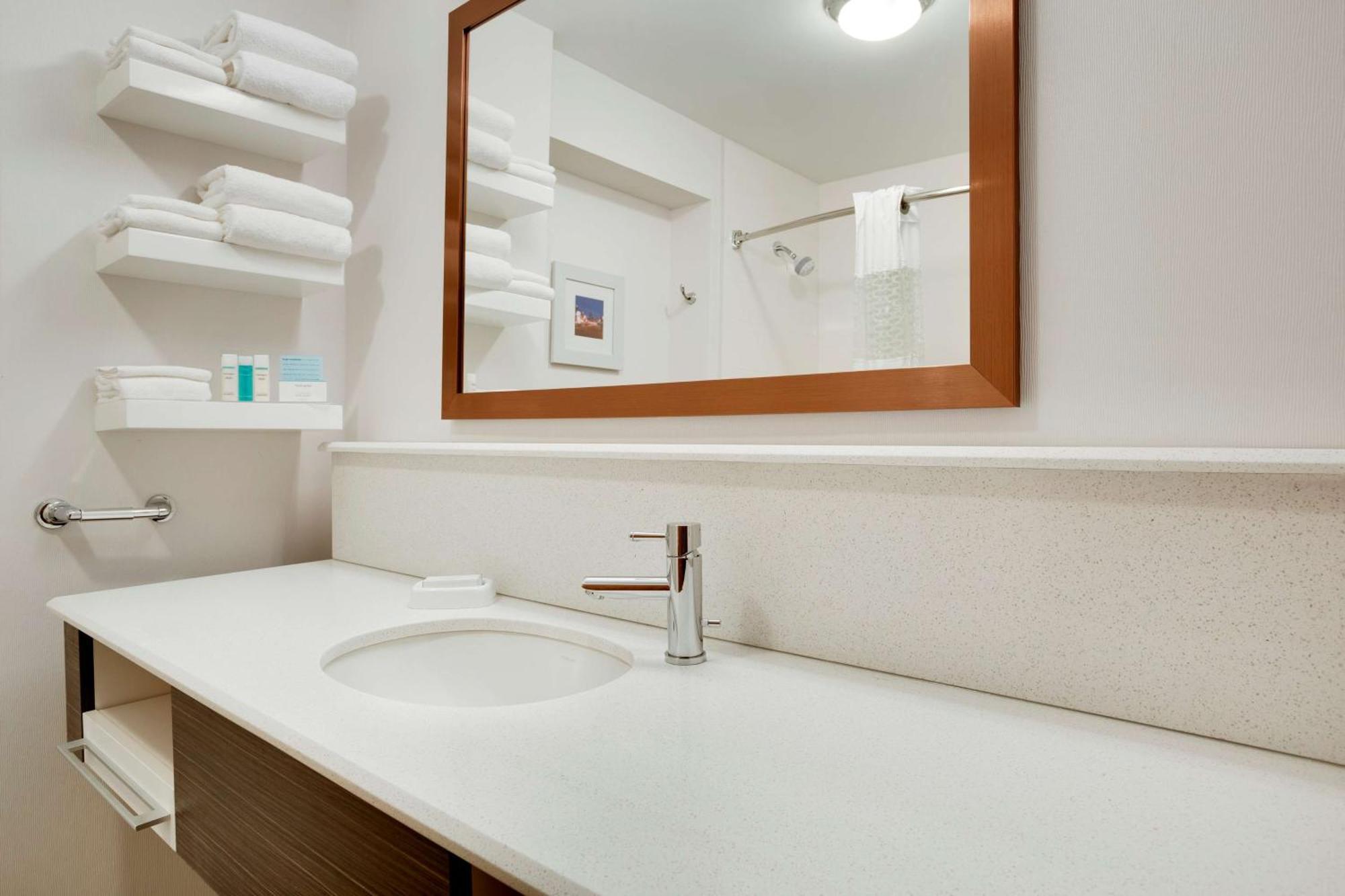 Hampton Inn & Suites Cleveland-Independence Εξωτερικό φωτογραφία
