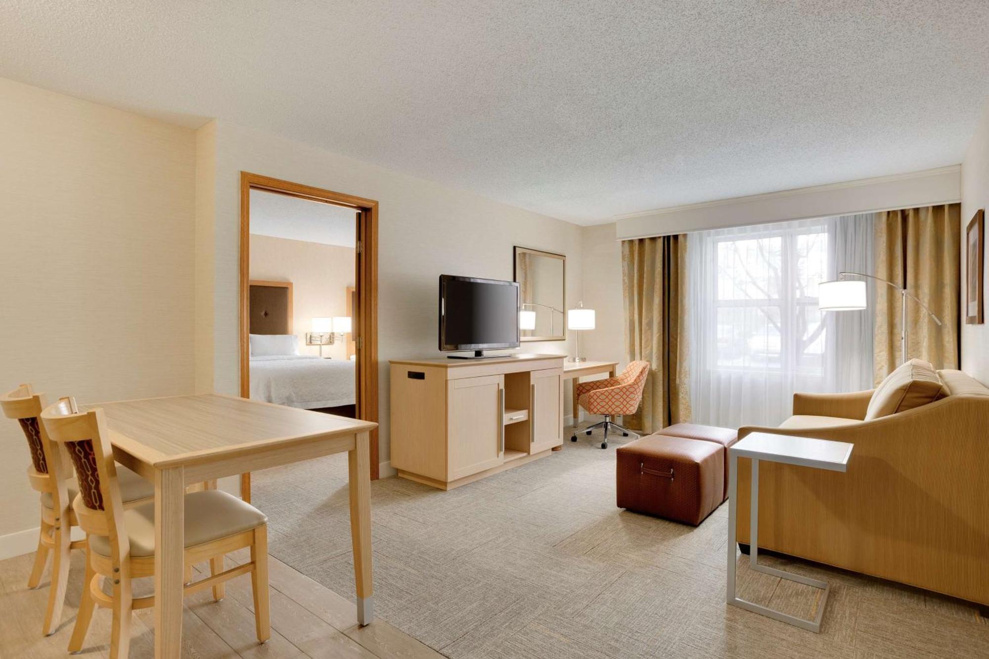 Hampton Inn & Suites Cleveland-Independence Εξωτερικό φωτογραφία